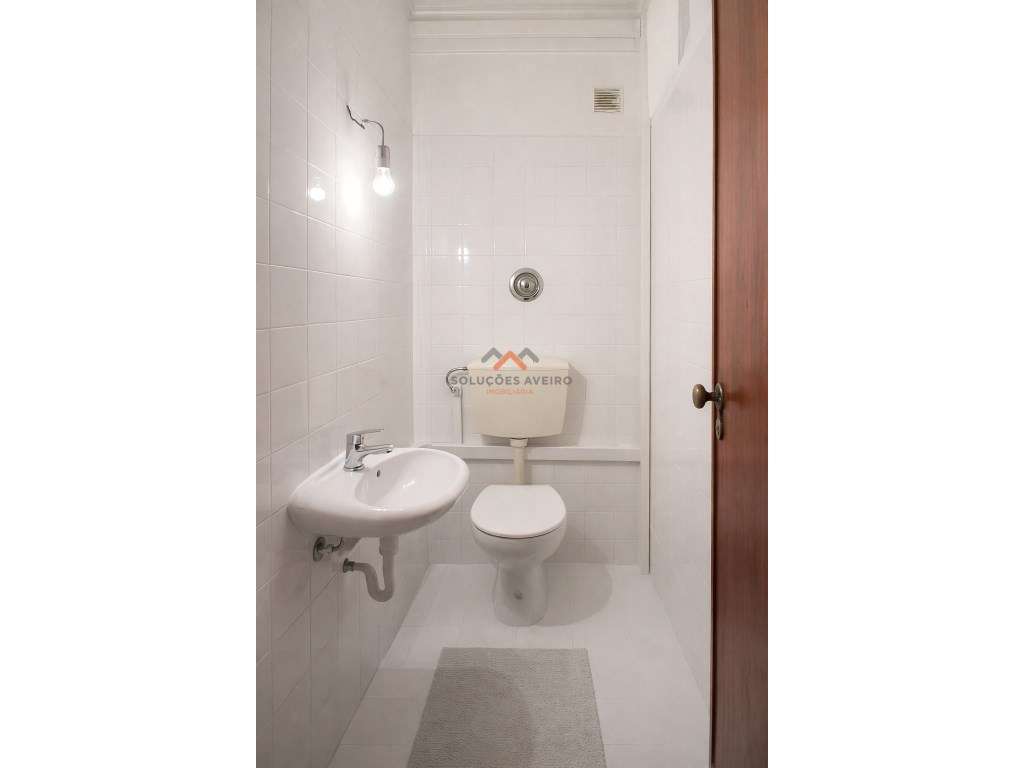 Apartamento T3 em Azurva-11