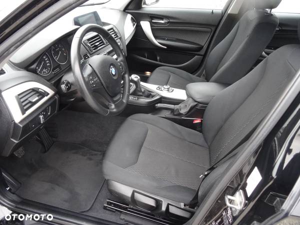 BMW Seria 1 118d xDrive - 12