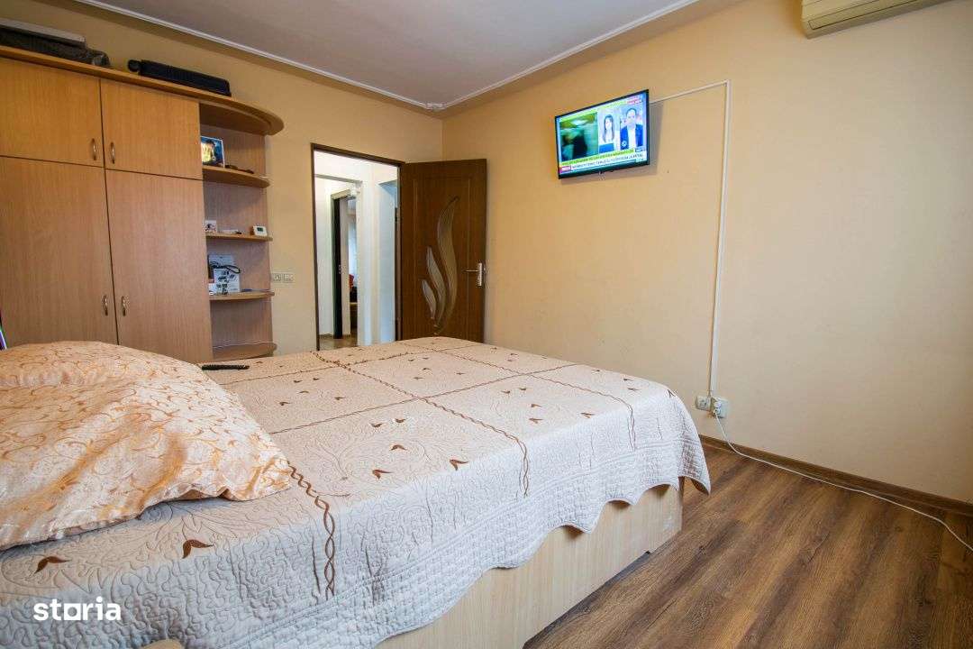 Stefanestii de Jos, 3 camere 70 mp,2 bai,centrala proprie,etaj 1/2,Com-5