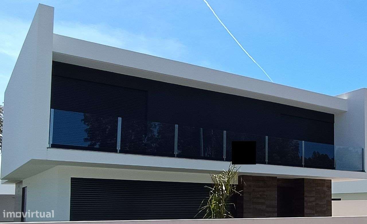 Excelente moradia isolada V5 com piscina ! - Grande imagem: 4/59