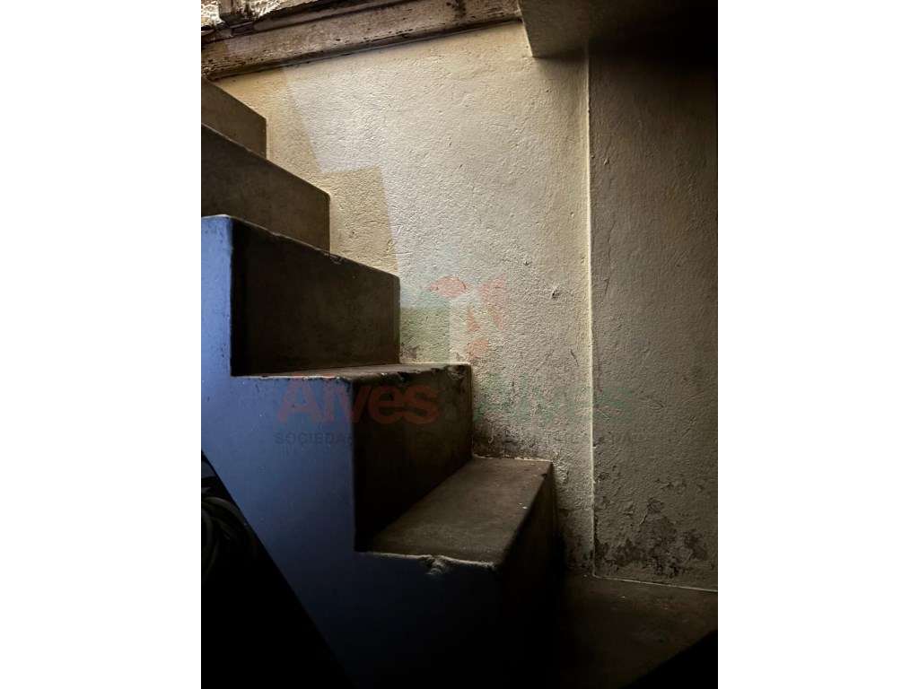 Loja no Porto para Venda-8