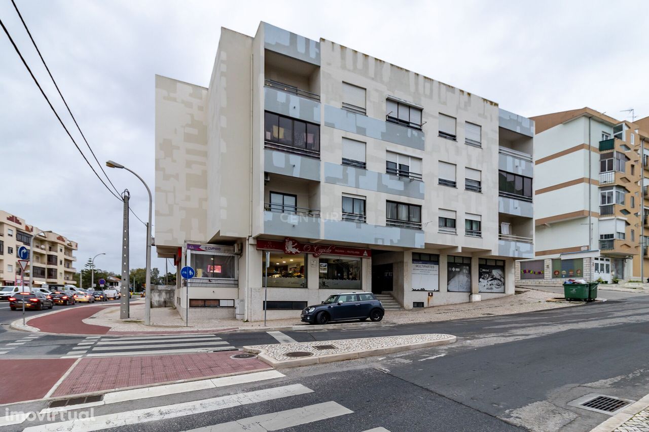 Apartamento T2, Bairro são Gabriel, Setúbal