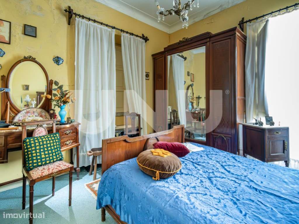 T5 Histórico com Garagem de 160 m² no Centro da Covilhã - Localizaç...-12