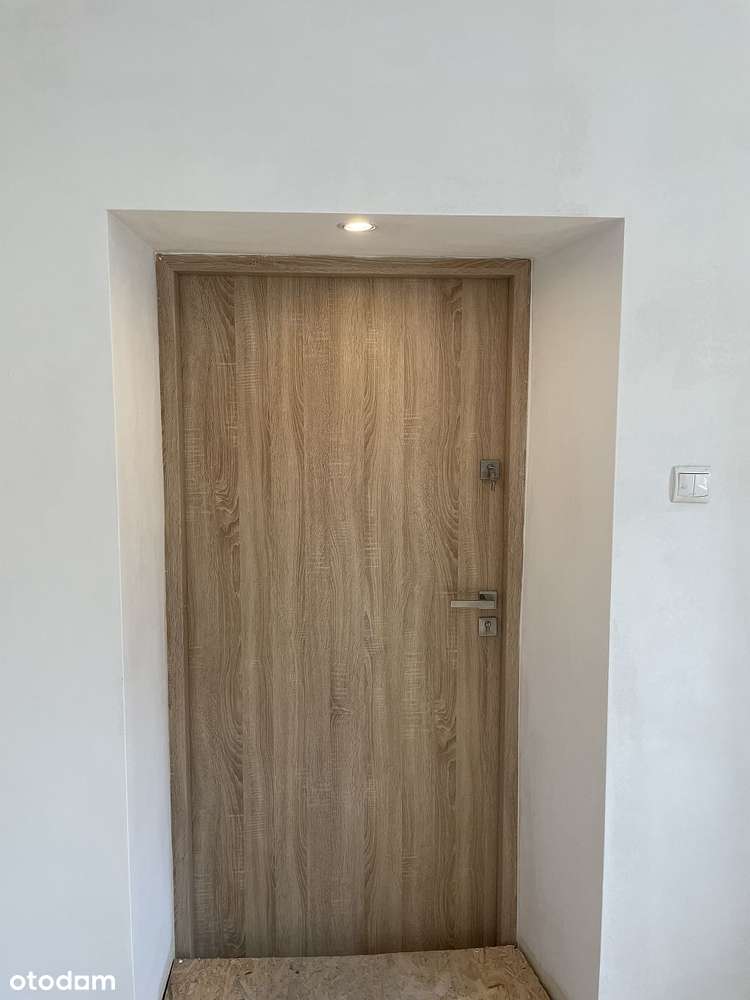 Na sprzedaż: 2-pokojowe mieszkanie po remoncie – Leśna-9