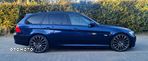 BMW Seria 3 318d DPF Touring - 14