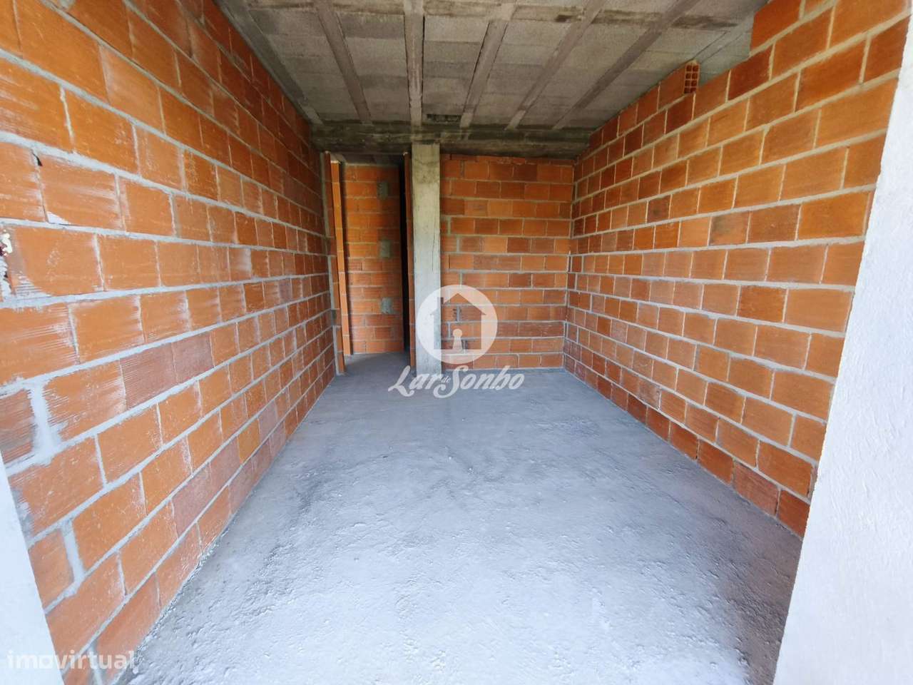 Apartamento em condomínio fechado Barcelos-22