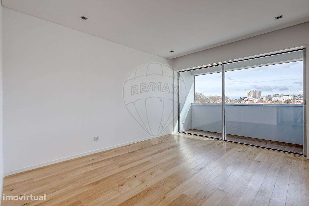 Apartamento T4 para venda-15
