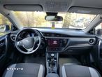 Toyota Auris 1.6 Premium - 22