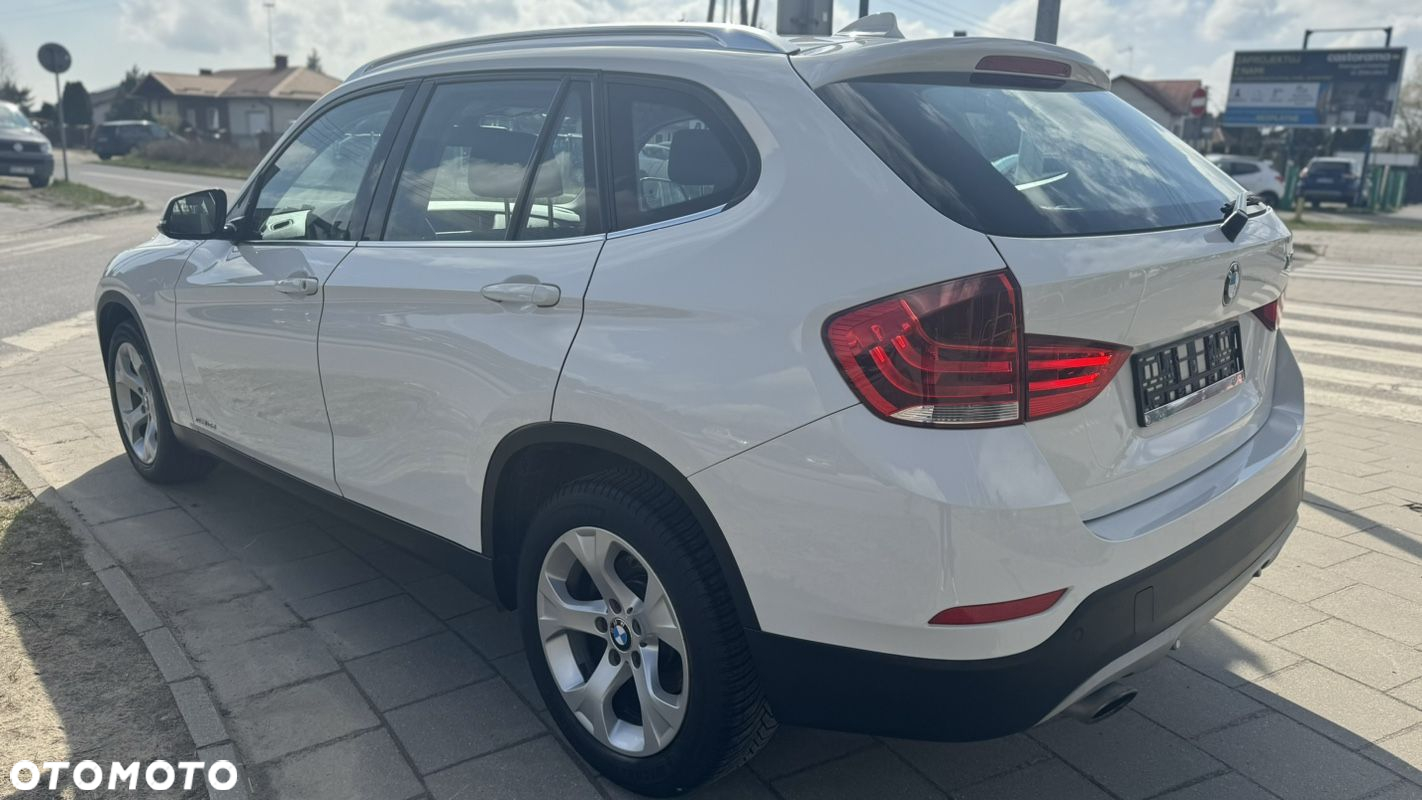 BMW X1 sDrive18d Sport Line - 7