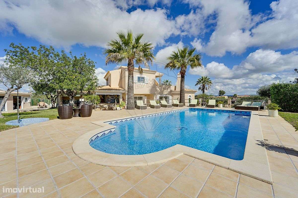 Moradia T4 para venda - Grande imagem: 1/49