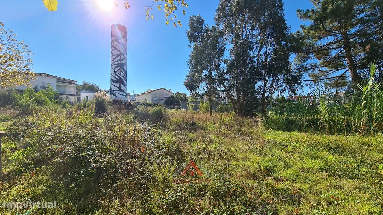 Lote Para Construção / Habitação - Grande imagem: 2/24