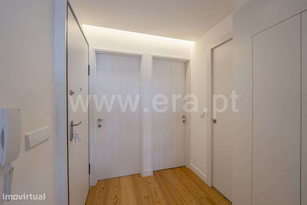 Apartamento T1/T2; Algés-14
