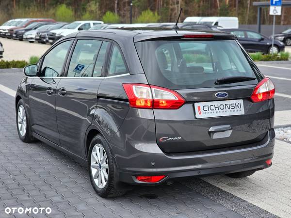 Ford Grand C-MAX - 13