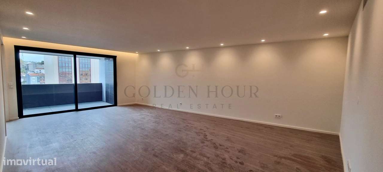 Apartamento T3 Venda em Mafamude e Vilar do Paraíso,Vila Nova de Gaia - Grande imagem: 4/23