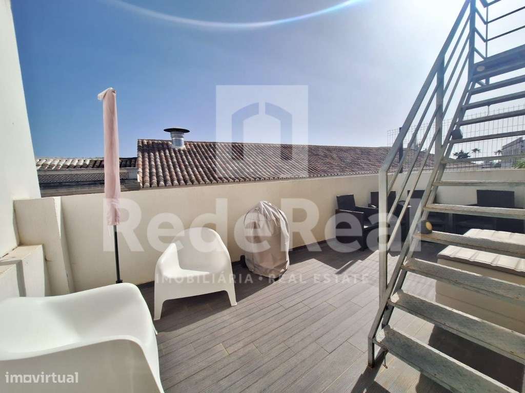 Moradia T4 com Vista Deslumbrante na Zona Histórica de Faro-54