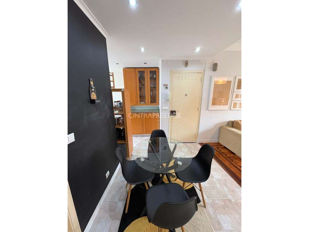 Apartamento T2 Remodelado com Varanda - Odivelas-Olival de Basto - Grande imagem: 5/19