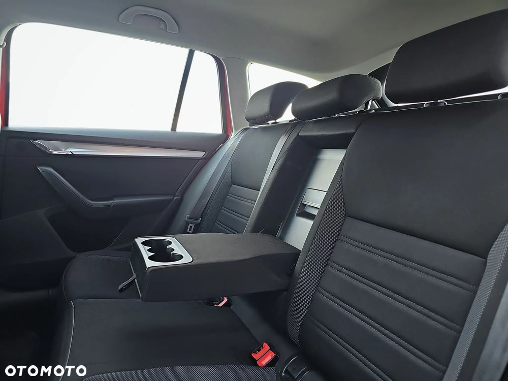 Skoda Octavia Drugi właściciel • Salon Polska • Bezwypadkowy • Serwis ASO • FV2%