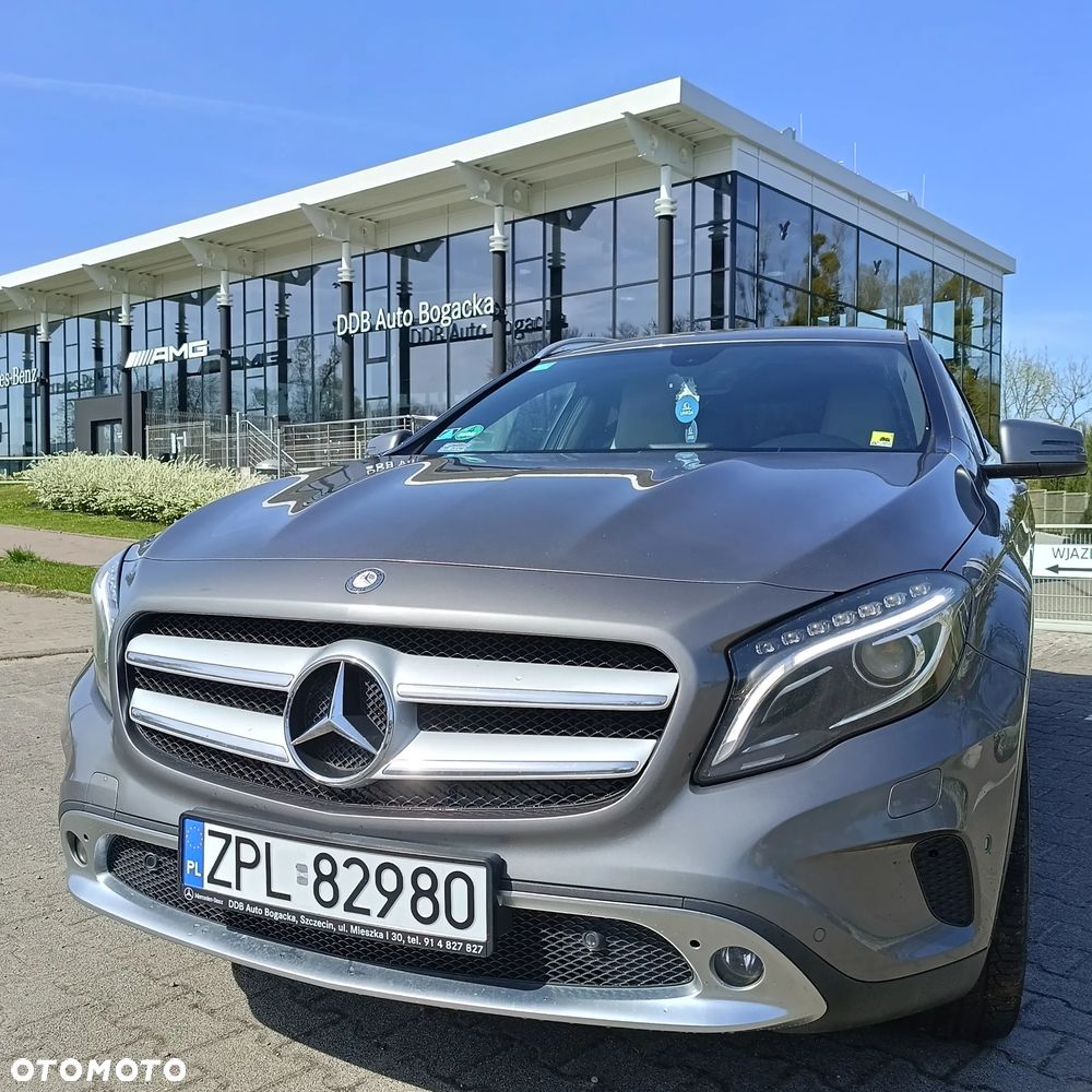 Mercedes - Benz GLA