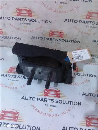 tampon motor dreapta iveco daily 3 2007 2013 - 1