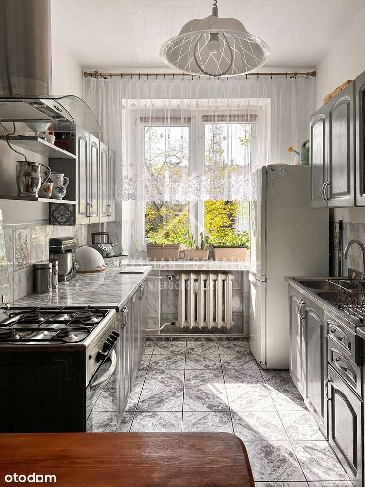 I piętro, 4 pokoje, Bydgoskie Przedmieście-4