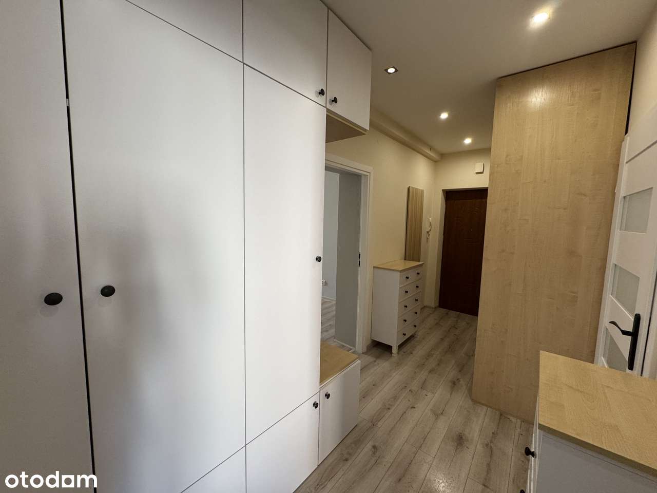 Gotowe do wprowadzenia I 53m I 2 pokoje w Centrum – II piętro!-6