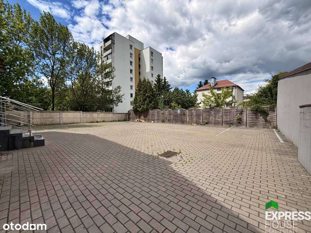 Open space, dwa gabinety, łazienka, I piętro - View 2