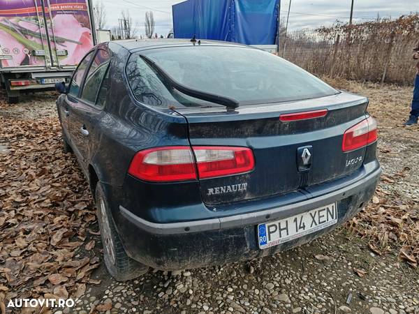 Renault Laguna - 4