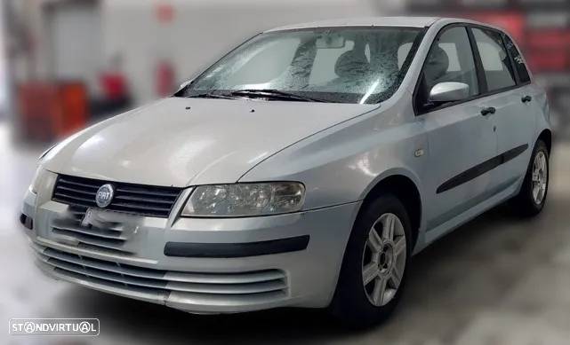 FIAT STILO PARA PEÇAS - 2