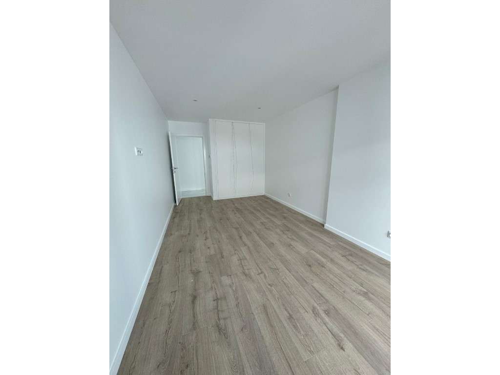 Duplex T4 de Luxo - Elegância, Espaço e Exclusividade num Condomíni...-6