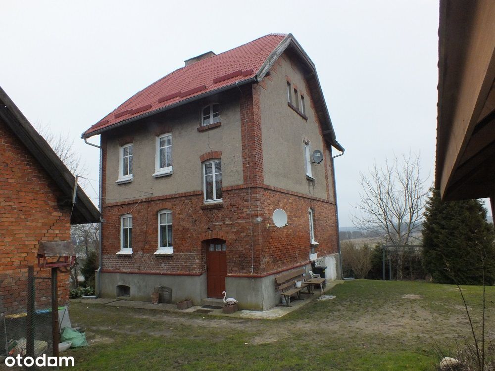 Budynek mieszkalny - kamienica - KOSZARKA KOLEJOWA