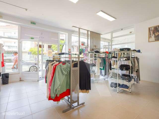 Loja, 86 m², Palhaça - Grande imagem: 4/15
