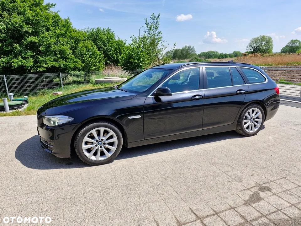 BMW Seria 5 520d Touring - 5