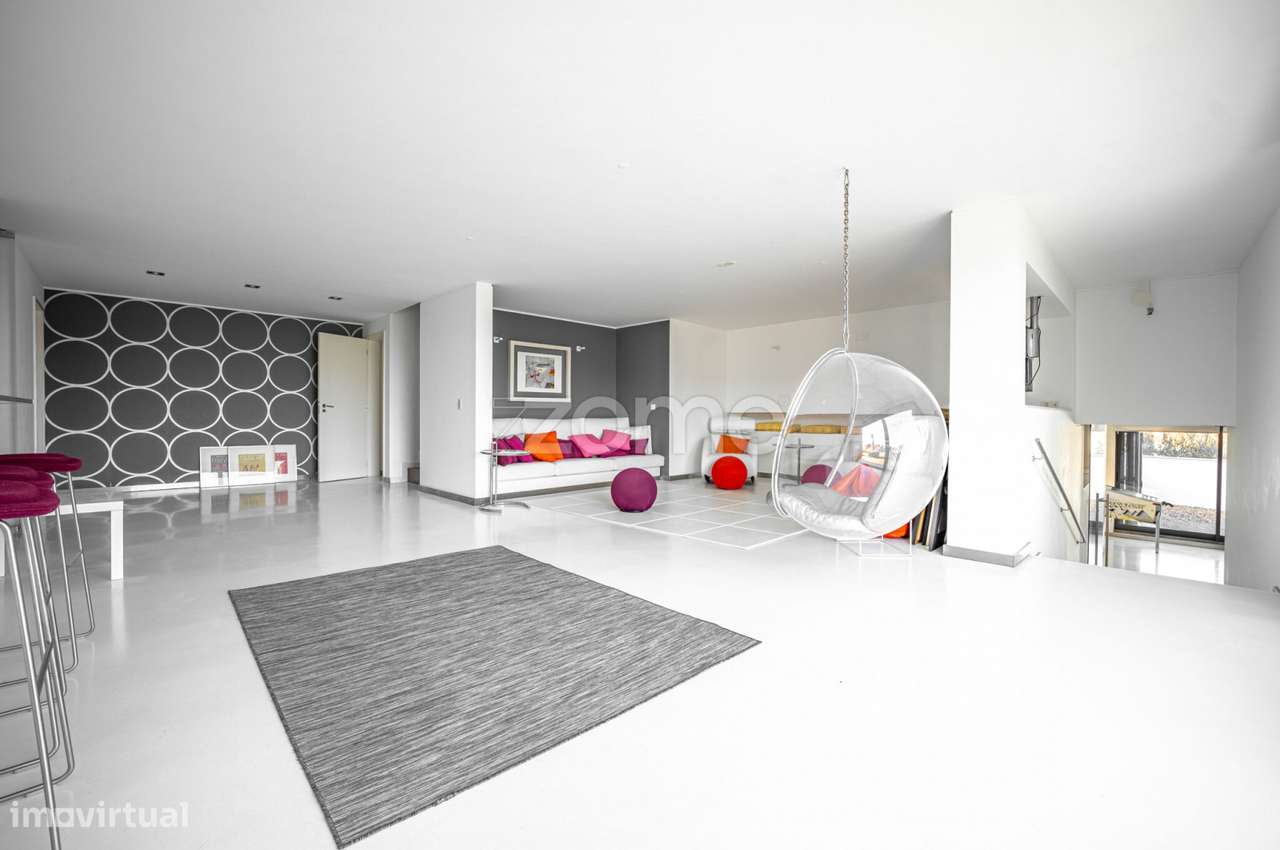 Exclusiva Moradia de Luxo T5+1 com Vista Mar | Lote de 960 m²-38