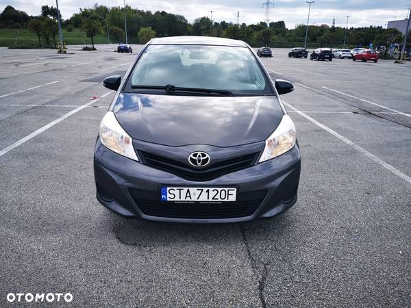 Toyota Yaris 1.0 Luna - 4