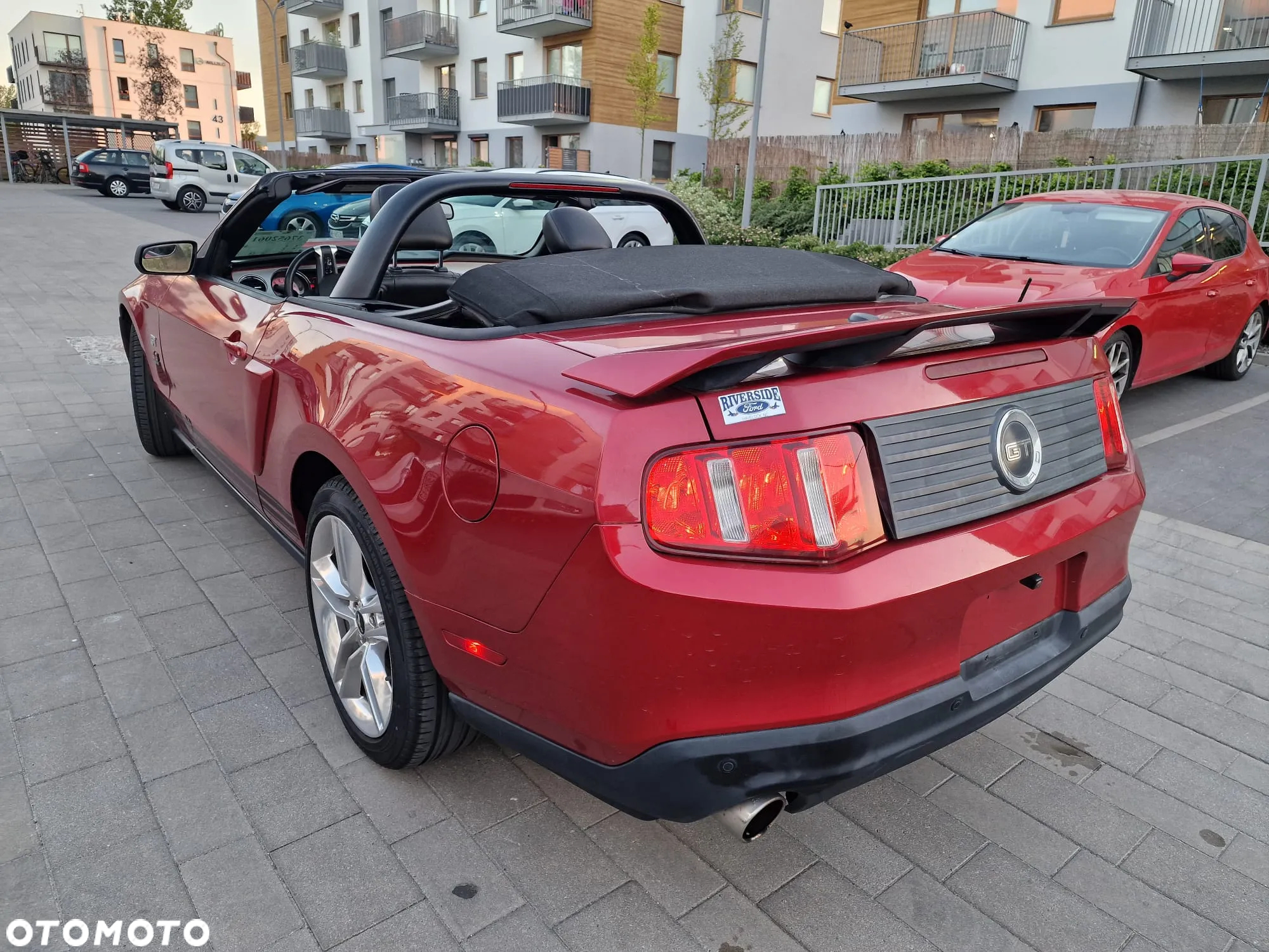 Ford Mustang 4.6 V8 GT - 3
