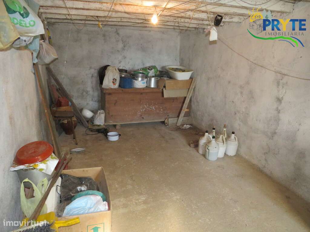 Moradia T5 situada a 10 minutos de Vila de Rei-42