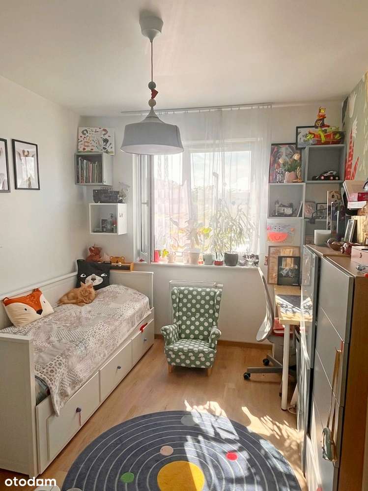 Balkon / 4 Pokoje / Garaż / Piwnica-10