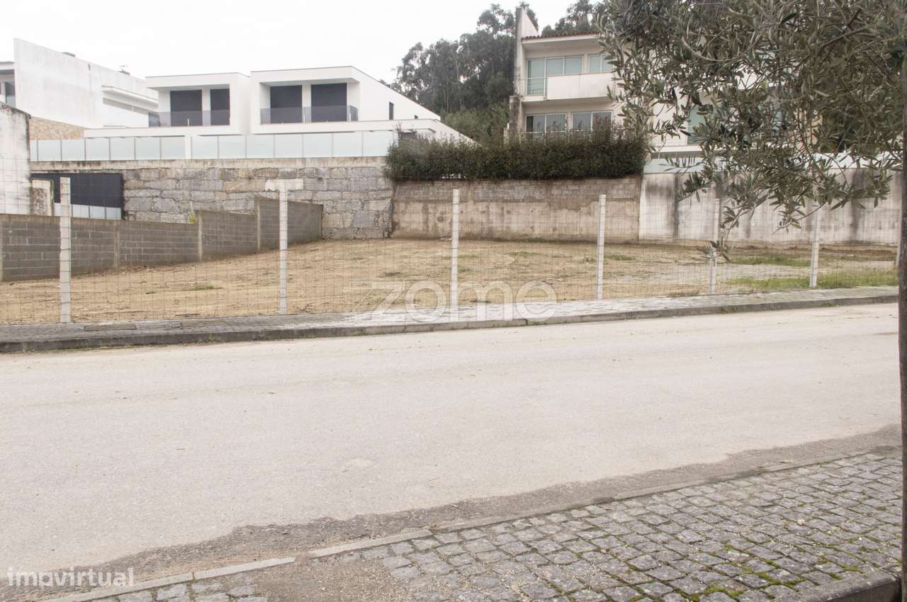 Terreno p/construção de moradia individual - Guisande-Braga - Grande imagem: 2/15