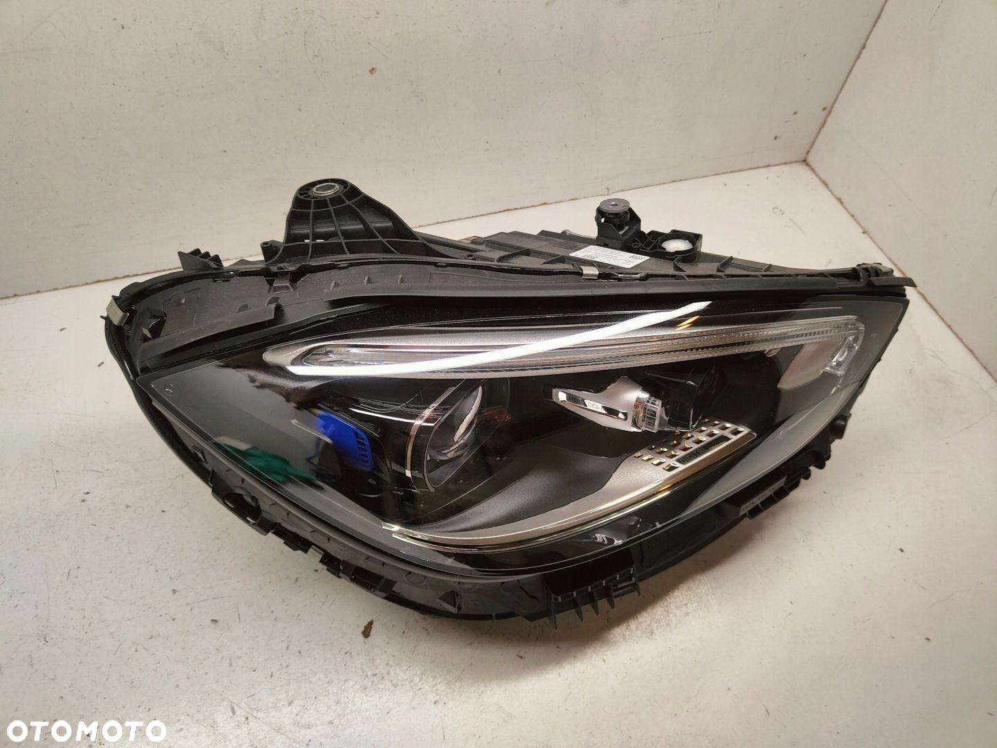 MERCEDES C KLASA W206 DIGITAL LIGHT LAMPA PRAWY PRZÓD A2069065604 - 4