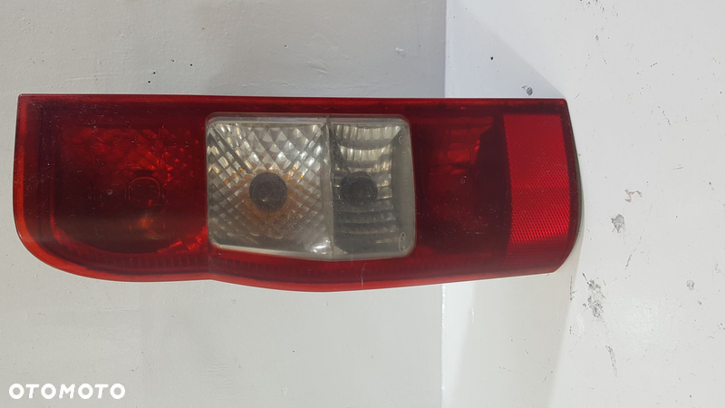 LAMPA LEWA TYLNA FORD TRANSIT MK 6 - 1