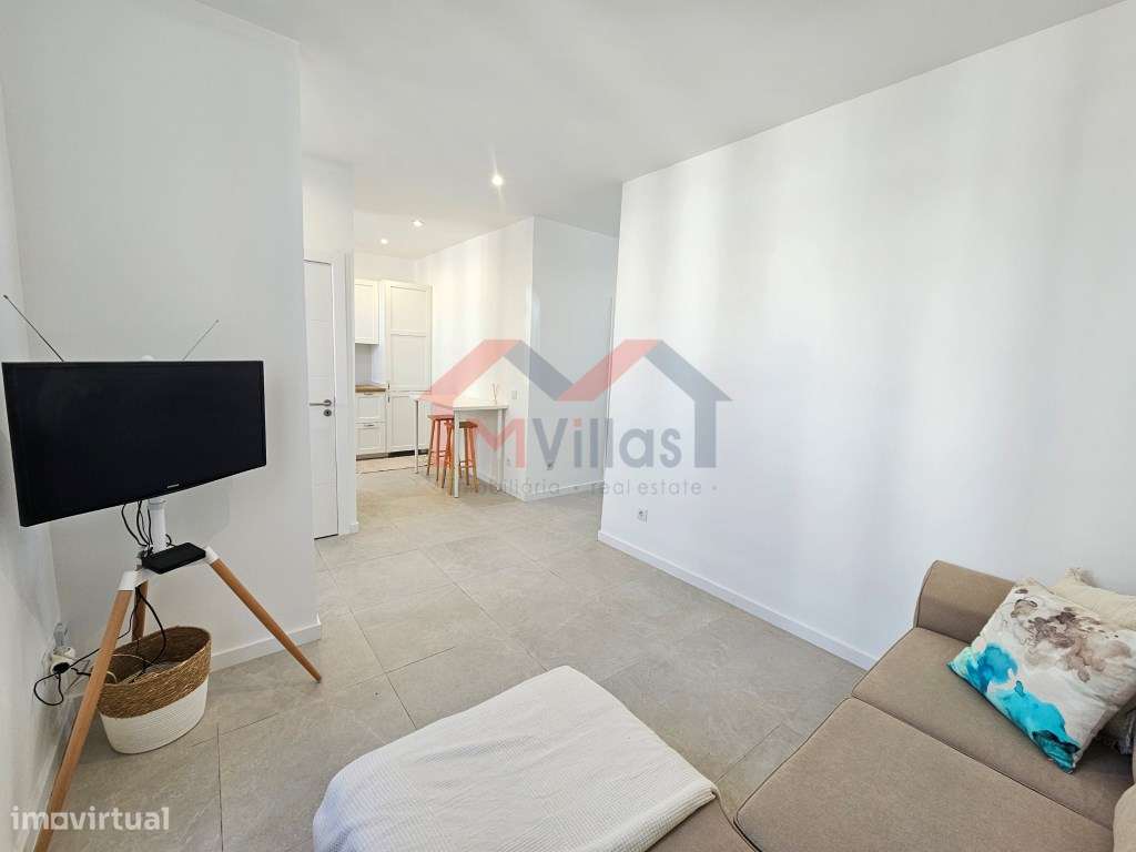 Moradia V2 renovada com quintal e terraço - Loulé - Grande imagem: 4/31