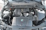 BMW Seria 3 318i - 15