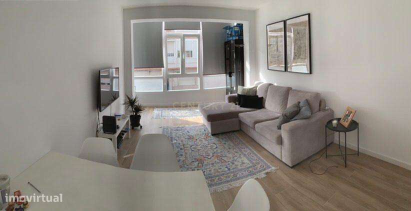 Apartamento T1 em Amora, Seixal - Oportunidade Única! - Grande imagem: 5/23