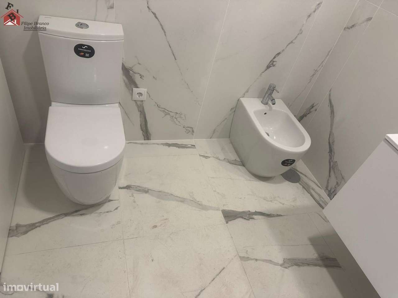 MAGNÍFICO T2 NOVO ÓTIMOS ACABAMENTOS E VISTA MAR! GAIA! PRONTO HABIT-27