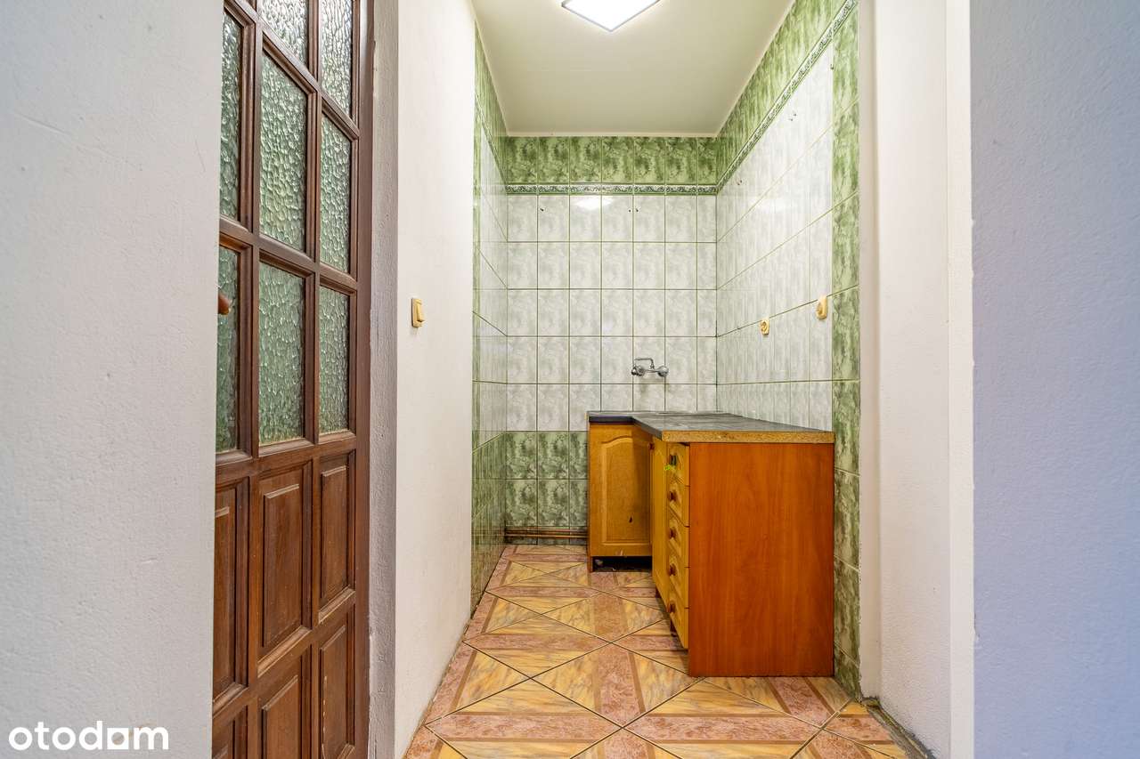 Mieszkanie na parterze 37,5m2 - dwa pokoje, kuchnia... OGÓREK, POM.GOS-5