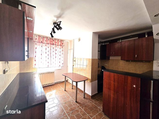 Apartament cu 3 camere decomandat | Independentei UH 29 | 69 MP-7