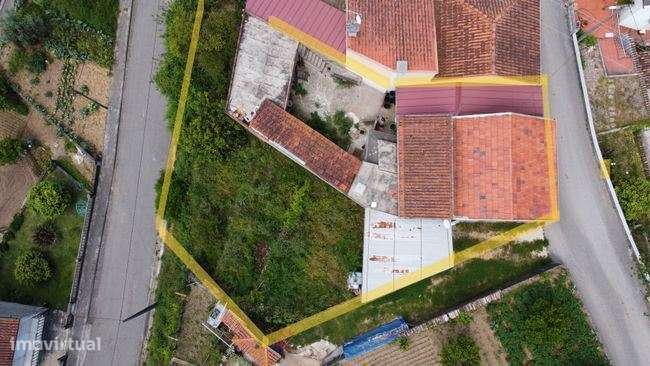 Moradia T3 com 2 Garagens, Terreno e Vista Panorâmica na zona de Br... - Grande imagem: 2/12