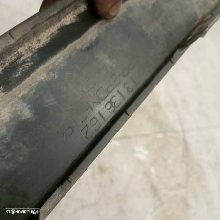 Friso De Para-Choques Frente Opel Astra H Combi (A04) - 4