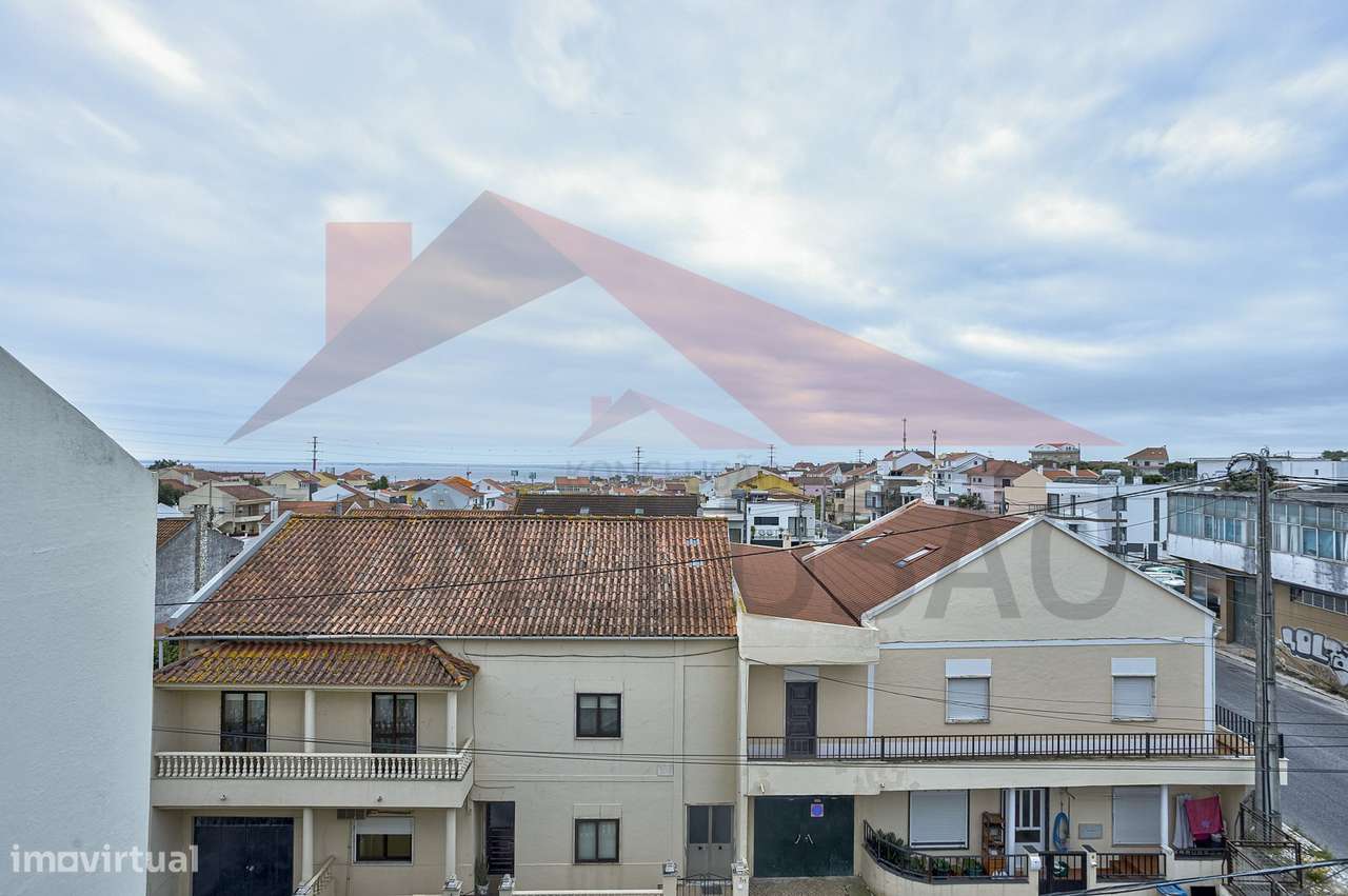 Moradia T4 de arquitetura moderna, estado de nova.-40