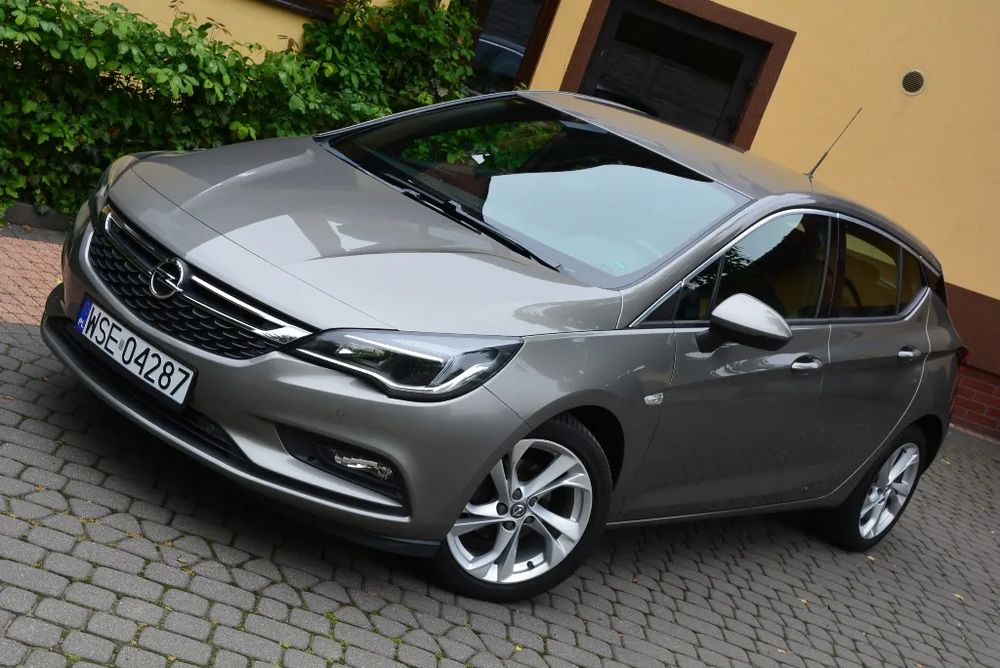 Opel Astra K 1.4 Turbo Dynamic 2016